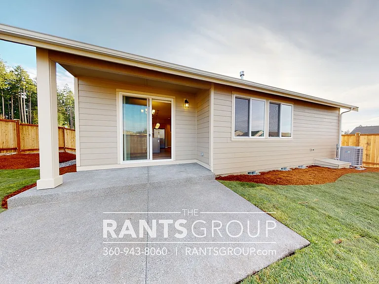 9736 Brayden Ct SE — Photo 44