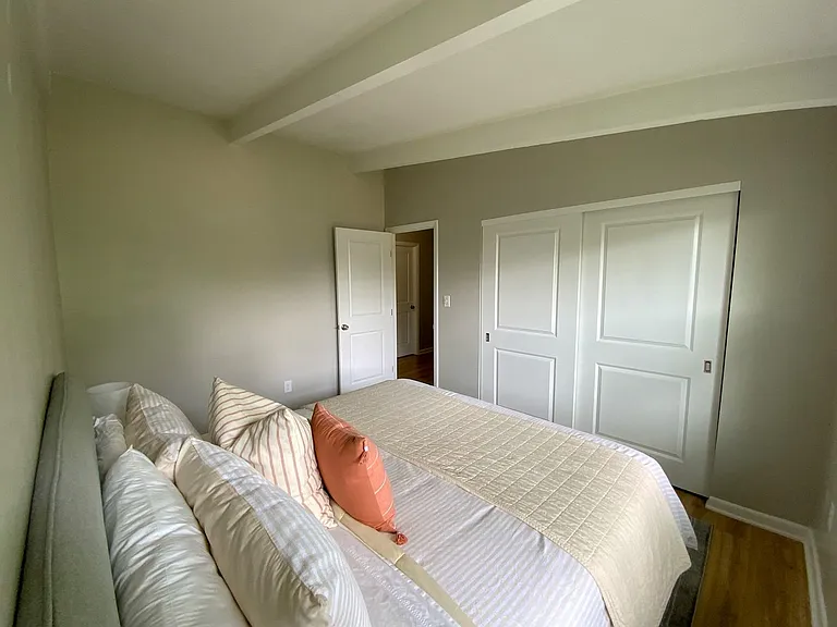 2509 Bristol Rd — Photo 8