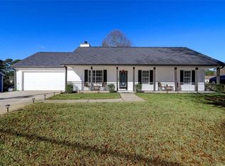 408 Bee Maxey Rd, Winder, GA 30680