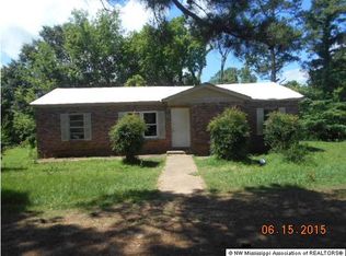 2292 Evansville Rd, Sarah, MS 38665