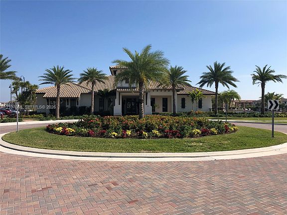 4th image of 9333 W 33rd Ln #9333