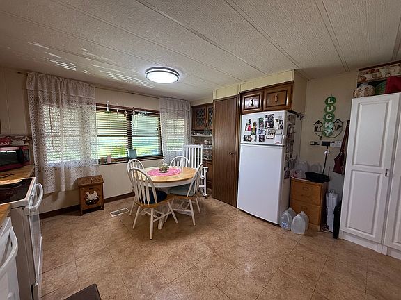 5th image of 114 Huntsbridge Rd