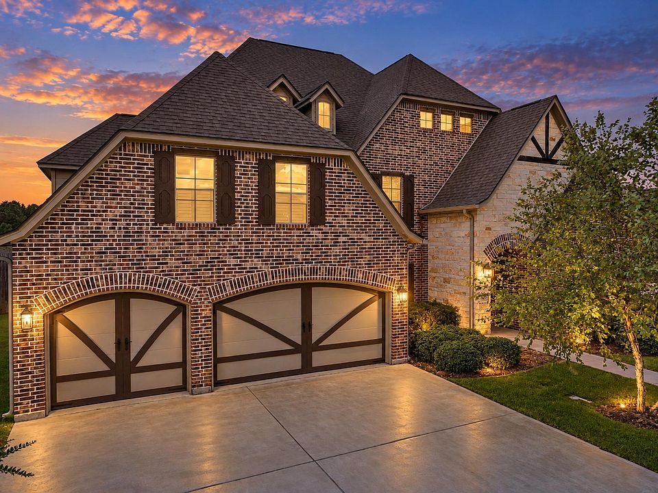 1st image of 302 Spring Brook Ct