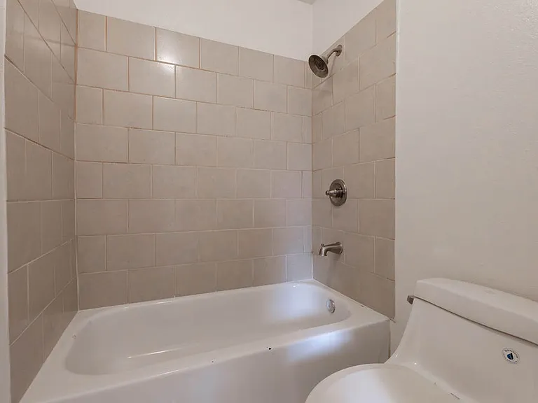 5198 Greene Ln — Photo 5