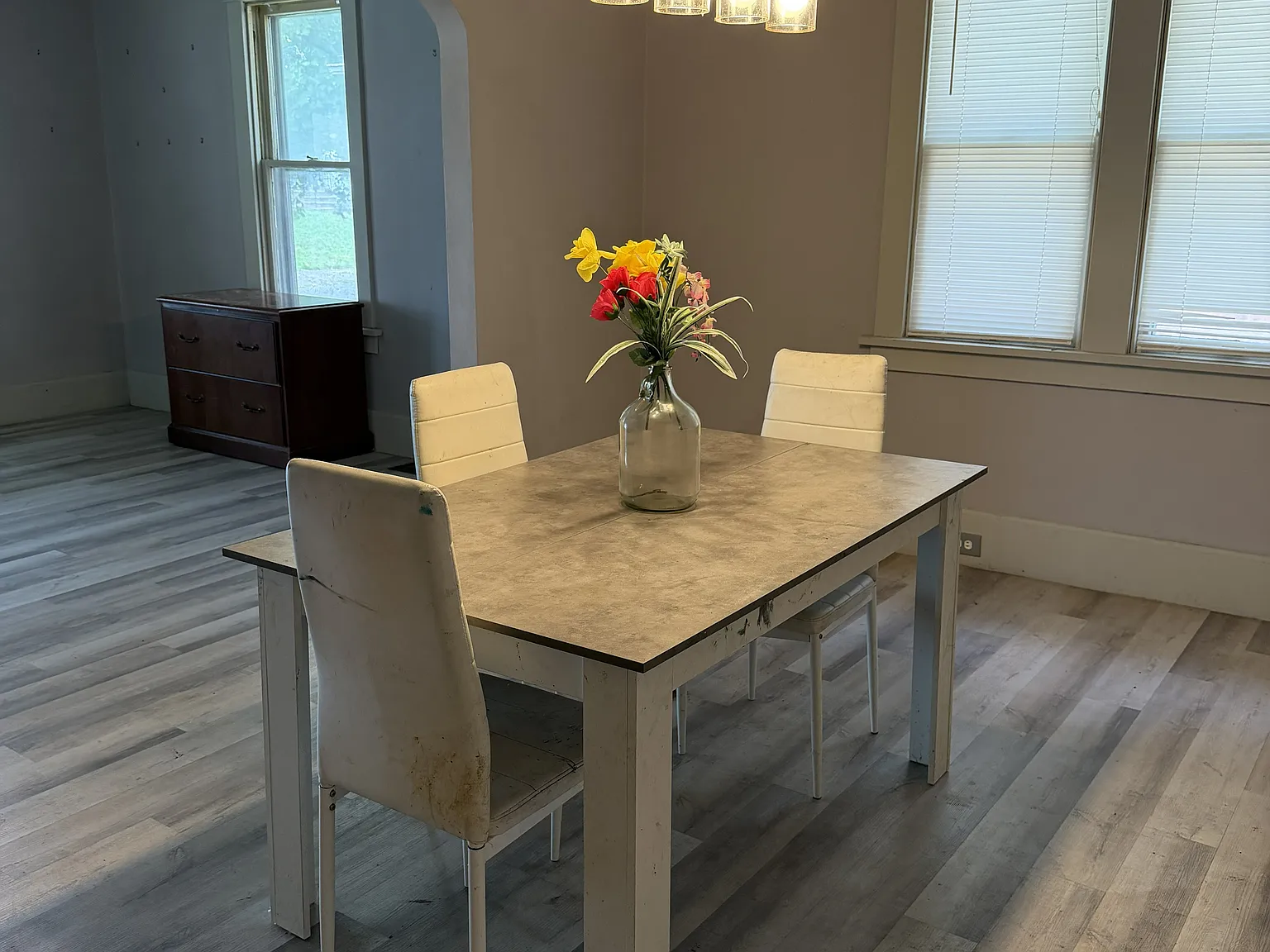 2 bed, 1044 sqft, $950 — Photo 3