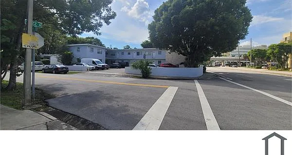 2601 SW 22nd Ave #4