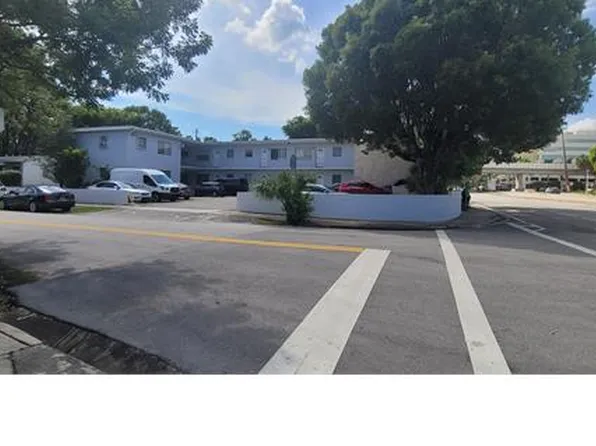2601 SW 22nd Ave APT 4, Miami, FL 33133