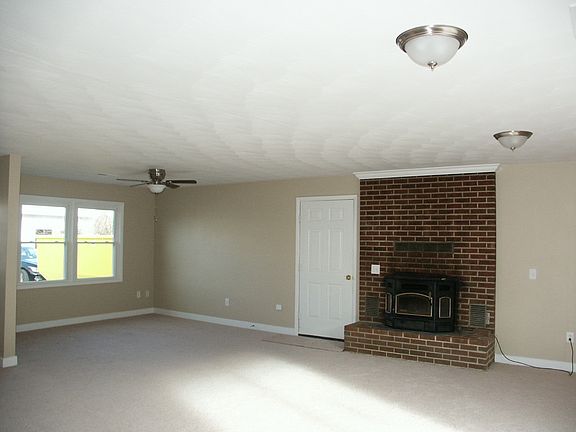 2nd image of 230 County Dr NE