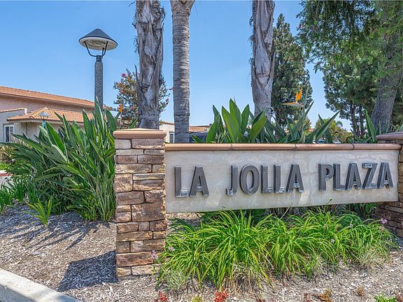 5th image of 13875 La Jolla Plz