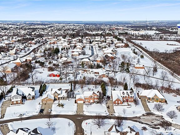 5th image of 5342 Cottage View Ct