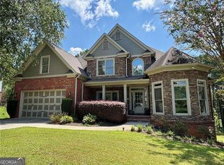 1030 Silver Thorne Dr, Loganville, GA 30052