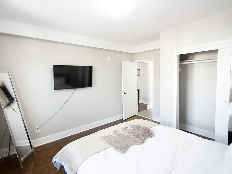 700 Corydon Ave #15 — Photo 34