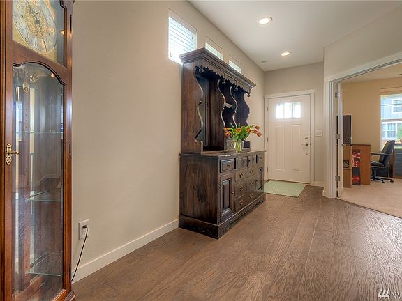 3rd image of 19602 141st Street Ct E