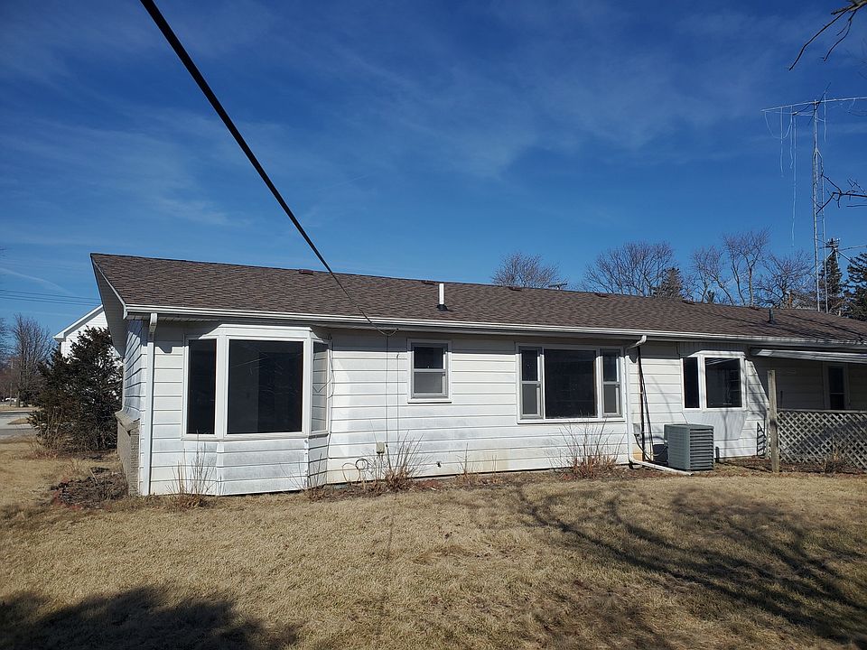 454 W Garfield Ave, Cissna Park, IL 60924 Zillow