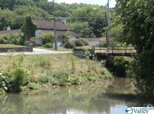 71 Mulberry St, Lynchburg, TN 37352
