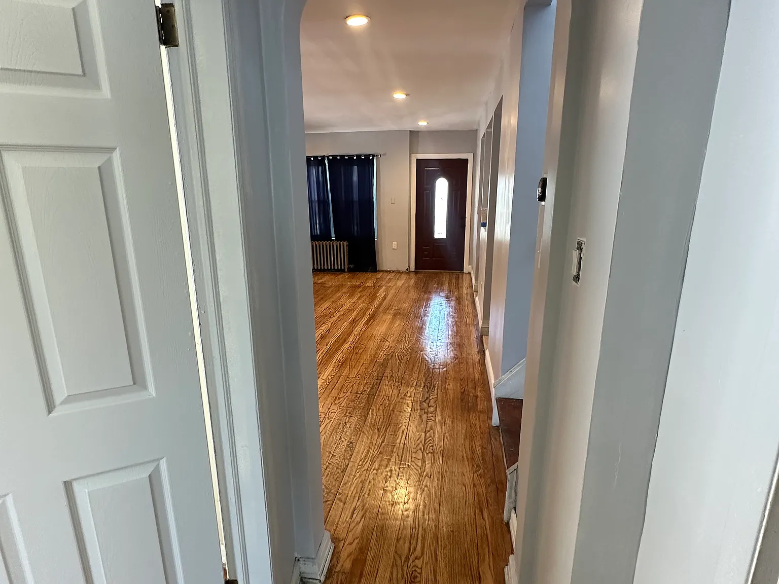 1 bed, 4000 sqft, $1,450 — Photo 3