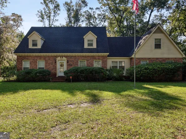 824 Devon Dr, Saint Marys, GA 31558