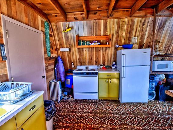 5th image of 1830 Overland Cir