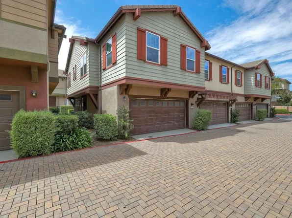 1512 Champion Ln #4, Chula Vista, CA 91915
