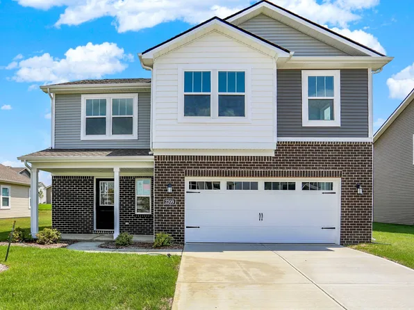 2209 Boxwood Dr, Greenfield, IN 46140