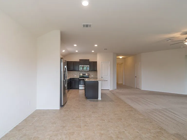 809 Tabernash Dr — Photo 8