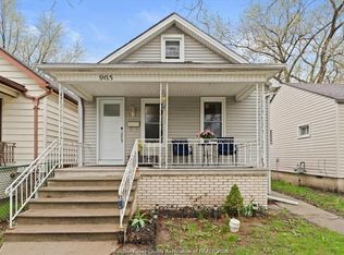 965 Bridge Ave, Windsor, ON N9B 2M9