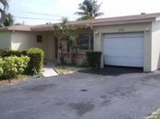 3320 NW 41st St, Lauderdale Lakes, FL 33309