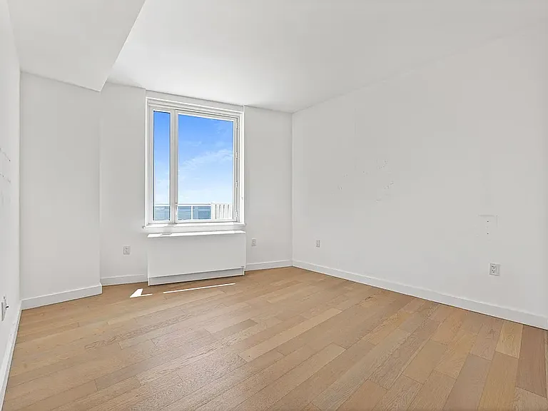 1 Ocean Dr #W7L — Photo 8