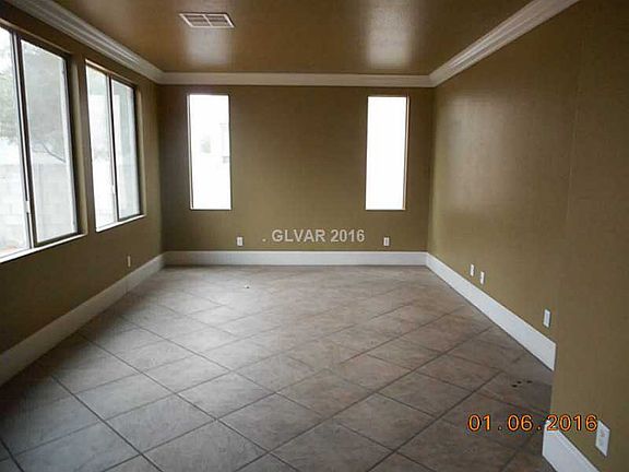 5th image of 1920 Bayhurst Ave