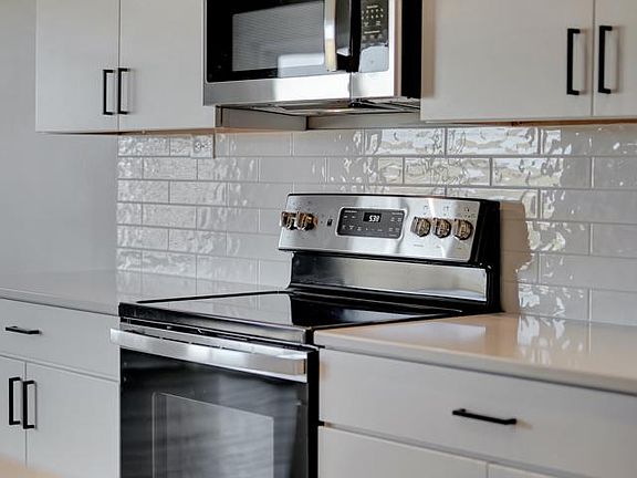 3rd image of 9052 S 42nd St