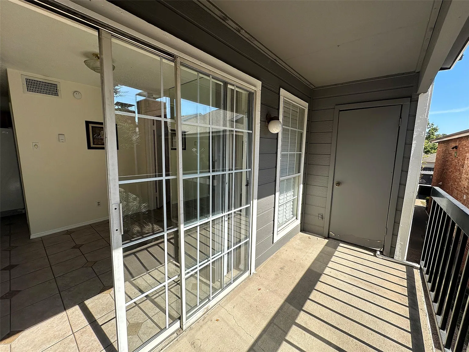 1 bed, 548 sqft, $1,250 — Photo 3