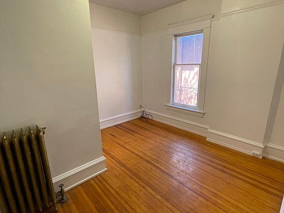4th image of 1139 N Clarkson St APT 2