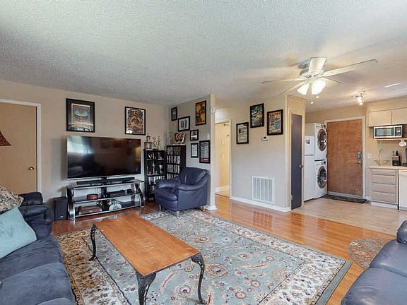 4th image of 1709 Lawncrest Dr