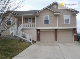 1807 Chestnut Dr, Pleasant Hill, MO 64080