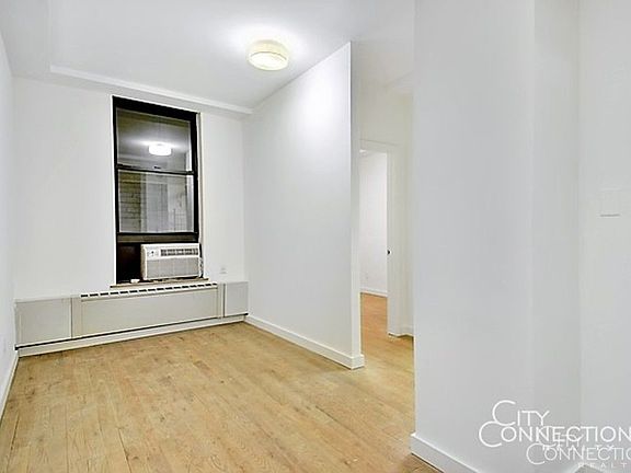 4th image of 106 Fulton St APT 11B