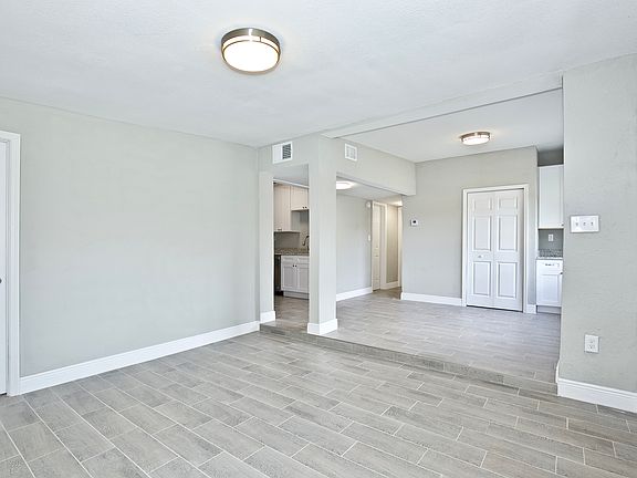 4th image of 11514 Judge Ave