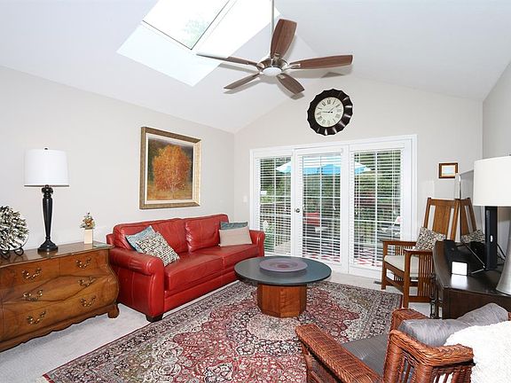 5th image of 5017 Bristol Ct