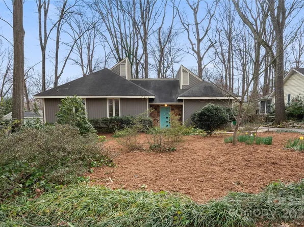 1715 Shagbark Ln, Charlotte, NC 28226