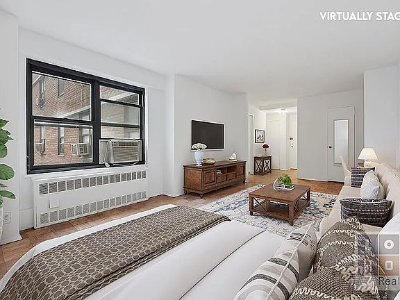 3rd image of 385 Grand St APT L502