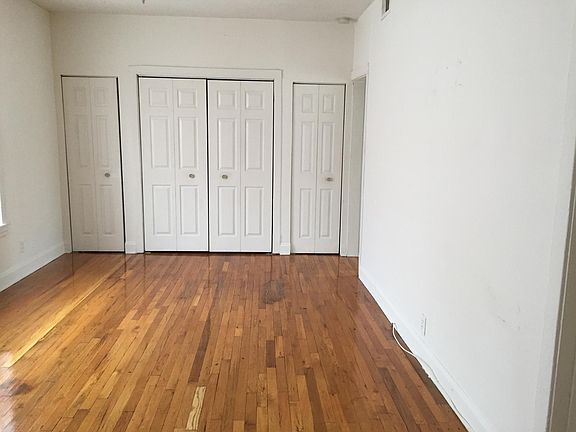 2nd image of 3523 N Broadway St #3VE