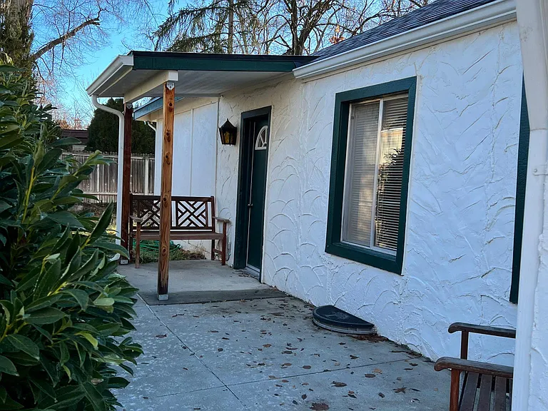 998 S Owyhee St — Photo 3