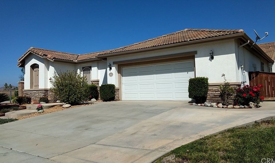1st image of 31502 Millcreek Dr