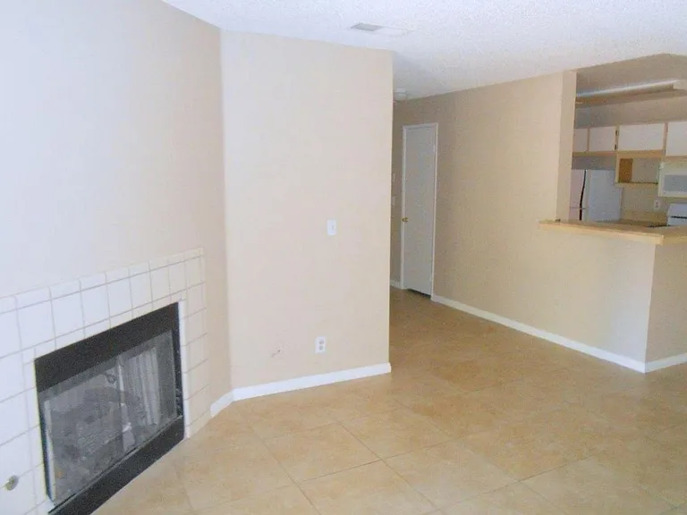 2200 Fort Apache Rd #10-2088 — Photo 6