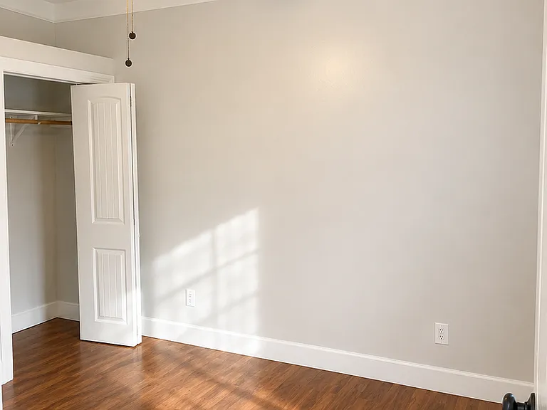 557 N 400 E — Photo 6
