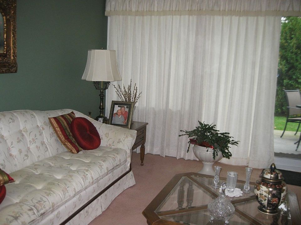 201 Evergreen St Vestal, NY, 13850 Apartments for Rent Zillow