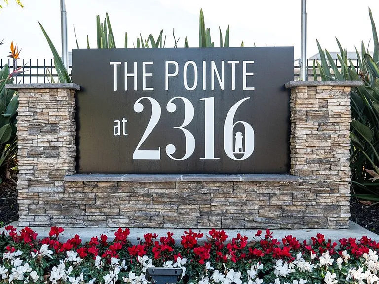 The Pointe at 2316 — Photo 15