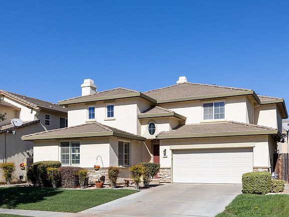 2nd image of 1309 Thoroughbred Street