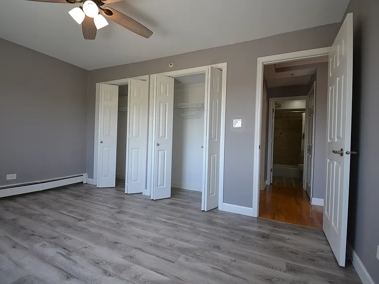 7100 Laverne Ln #9 — Photo 12