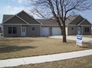 497 Pierce St, Morton, IL 61550