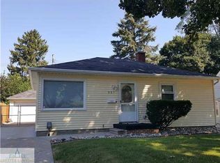 527 Fenton St, Lansing, MI 48910